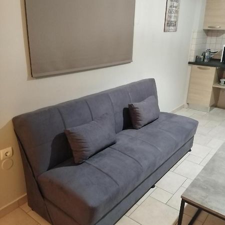 Hommie Apartment Amaliada Экстерьер фото