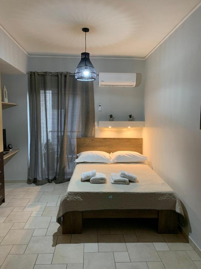 Hommie Apartment Amaliada Экстерьер фото