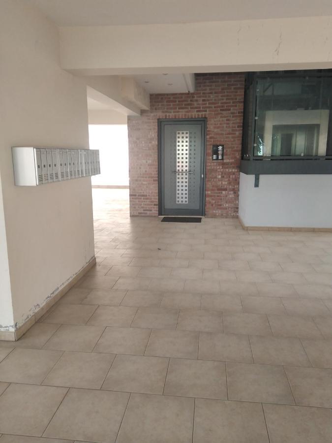 Hommie Apartment Amaliada Экстерьер фото
